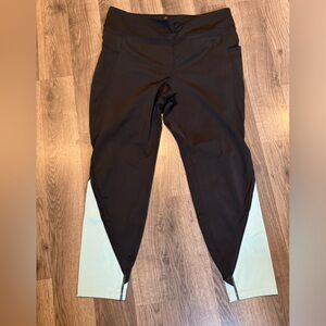 Ladies tangerine brand capri leggings